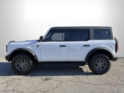 New 2025 Ford Bronco Badlands AWD/4WD image 23