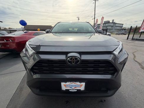 Used 2023 Toyota RAV4 XLE image 4