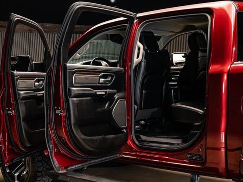 Used 2022 RAM 1500 Laramie image 24