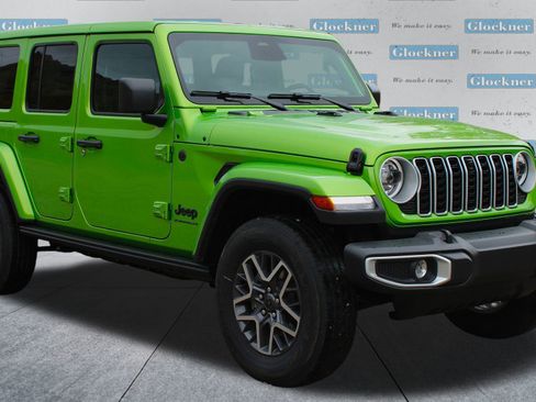 New 2026 Jeep Wrangler Unlimited Sahara w/ Technology Group image 3