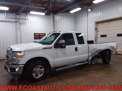 Used 2011 Ford F250 XLT w/ Chrome Pkg image 5