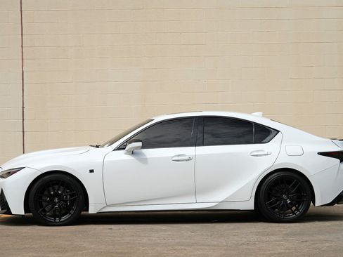 Used 2023 Lexus IS 500 w/ Accessory Package RWD image 9