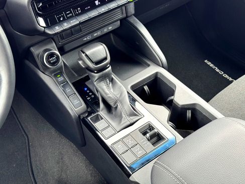 Used 2024 Toyota Land Cruiser 1958 image 27