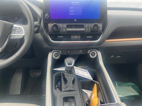 New 2026 Toyota Grand Highlander Limited image 11