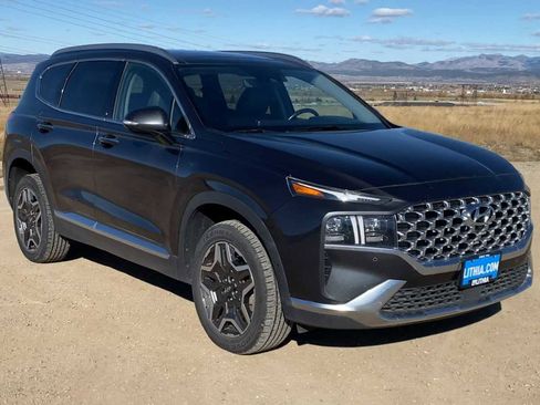 Used 2023 Hyundai Santa Fe Limited image 2