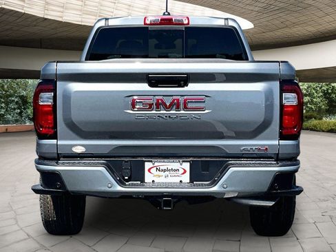 New 2026 GMC Canyon AT4 w/ AT4 Premium Package AWD/4WD image 4