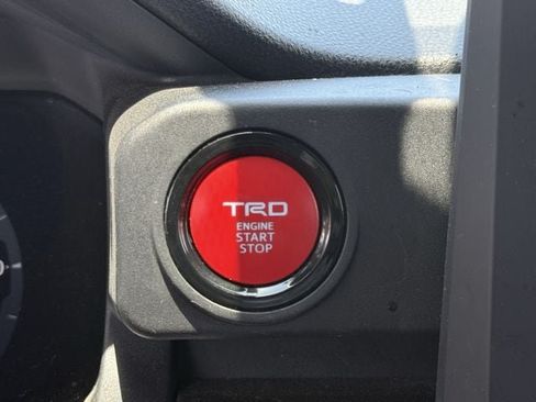 Used 2024 Toyota Tacoma TRD Sport AWD/4WD image 23