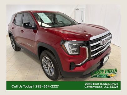 Used 2025 GMC Terrain Elevation