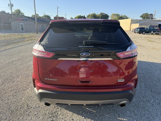 Used 2020 Ford Edge SEL FWD image 4