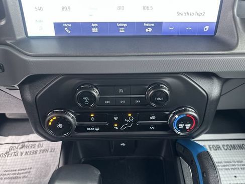 Used 2024 Ford Bronco Black Diamond AWD/4WD image 18