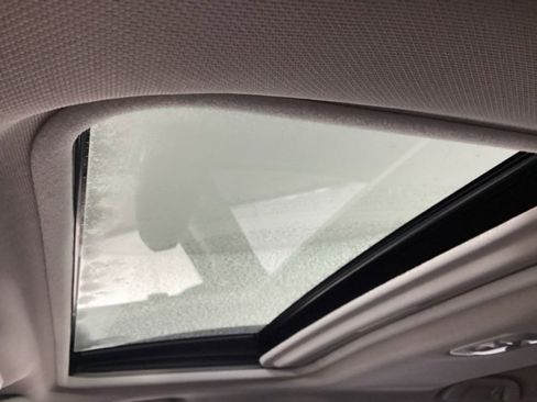 Used 2021 Subaru Crosstrek 2.0i Premium w/ Moonroof Package image 14