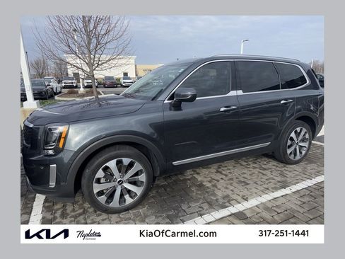 Used 2022 Kia Telluride S image 1