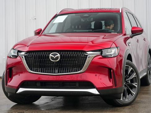 Used 2025 MAZDA CX-90 Plug-In Hybrid w/ Premium Plus image 3