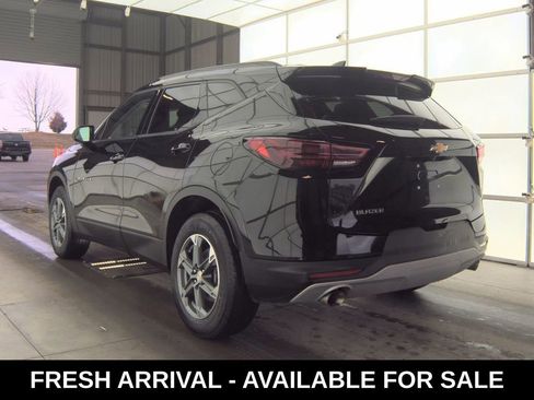 Used 2024 Chevrolet Blazer LT w/ Convenience Package image 8