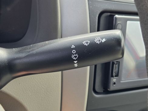 Used 2010 Toyota Corolla image 25