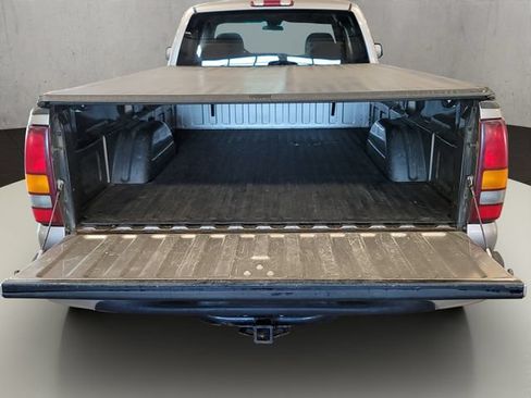 Used 2000 Chevrolet Silverado 2500 LS RWD image 40
