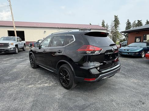 Used 2020 Nissan Rogue SV AWD/4WD image 3