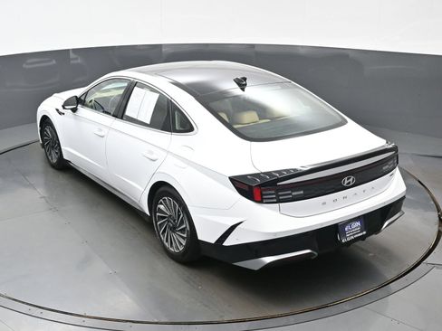 Certified 2026 Hyundai Sonata Limited FWD image 37