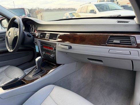 Used 2011 BMW 328i Sedan image 29