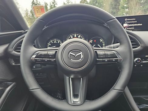 New 2026 MAZDA MAZDA3 Hatchback w/Premium Plus Pkg image 14