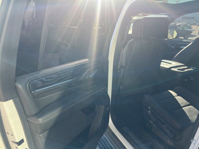 Used 2021 GMC Yukon XL Denali w/ Denali Ultimate Package AWD/4WD image 20