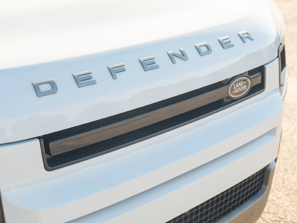 New 2026 Land Rover Defender 130 S AWD/4WD image 15