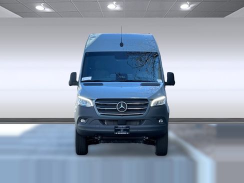 New 2026 Mercedes-Benz Sprinter 2500 image 6