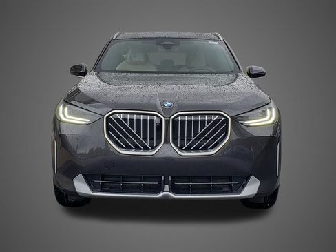 Used 2026 BMW X3 xDrive30i w/ Premium Package AWD/4WD image 2