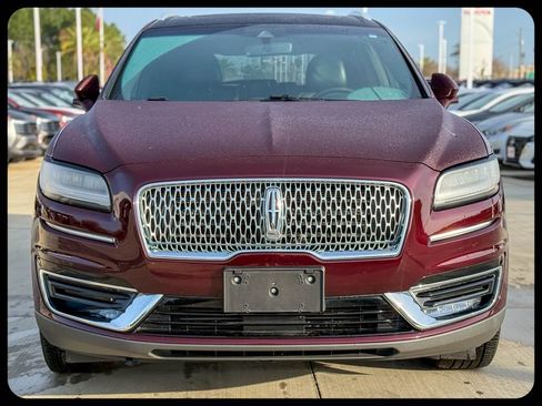 Used 2019 Lincoln Nautilus Reserve image 4