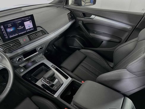 Certified 2023 Audi Q5 2.0T Prestige w/ Prestige Package image 22