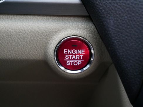 Used 2017 Acura RDX AWD w/ Technology Package image 30