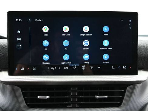 Used 2025 Ford Explorer ST AWD/4WD image 34
