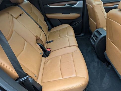 Certified 2023 Cadillac XT5 Premium Luxury w/ LPO, Floor Liner Package image 26
