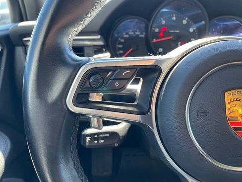 Used 2021 Porsche Macan AWD/4WD image 15