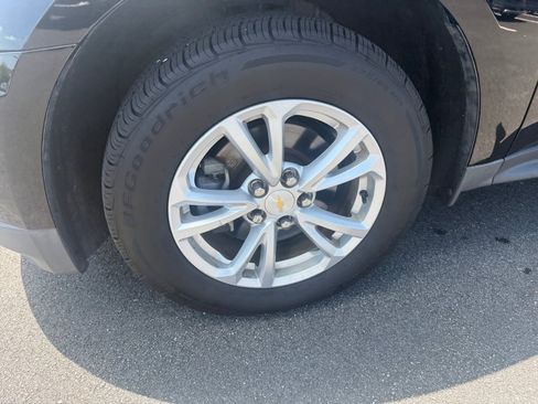 Used 2017 Chevrolet Equinox LS AWD/4WD image 27