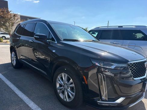 Used 2024 Cadillac XT6 Luxury AWD/4WD image 5