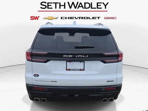 New 2026 GMC Acadia Denali Ultimate w/ LPO, Floor Liner Package image 6