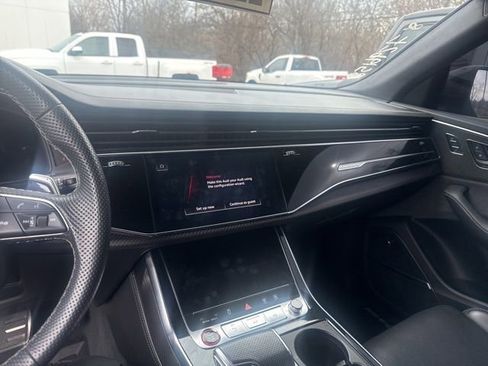 Used 2023 Audi RS Q8 image 12