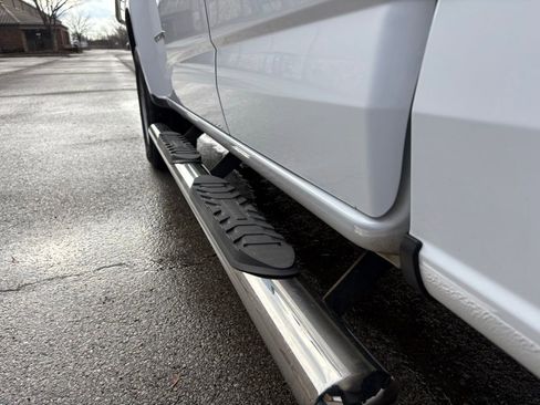 Used 2022 Chevrolet Colorado W/T image 11