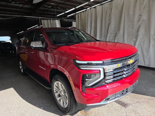 Used 2026 Chevrolet Suburban Premier AWD/4WD image 10