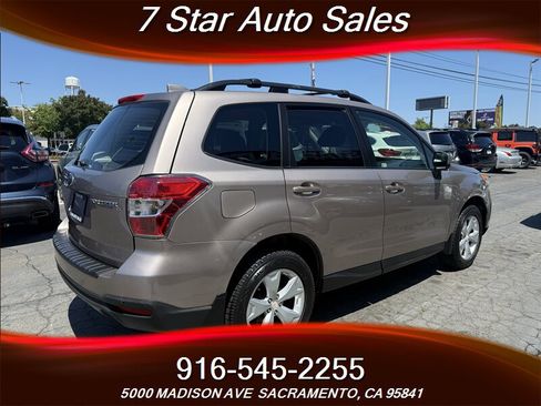 Used 2016 Subaru Forester 2.5i Premium AWD/4WD image 4