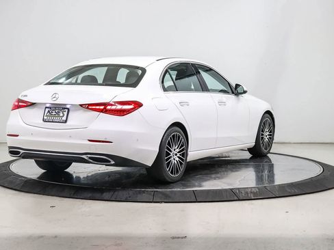 Used 2023 Mercedes-Benz C 300 Sedan image 4