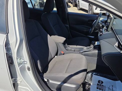 Used 2023 Toyota Corolla LE FWD image 15