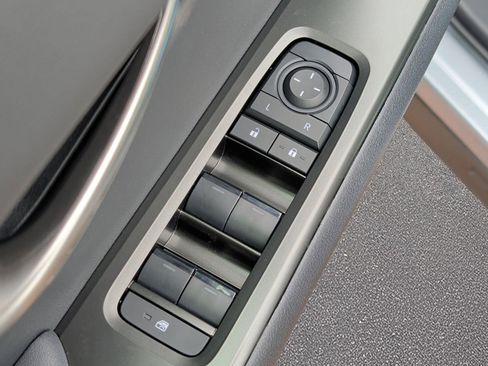 New 2026 Lexus UX 300h FWD image 9