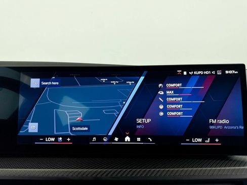 Used 2024 BMW XM AWD/4WD image 26