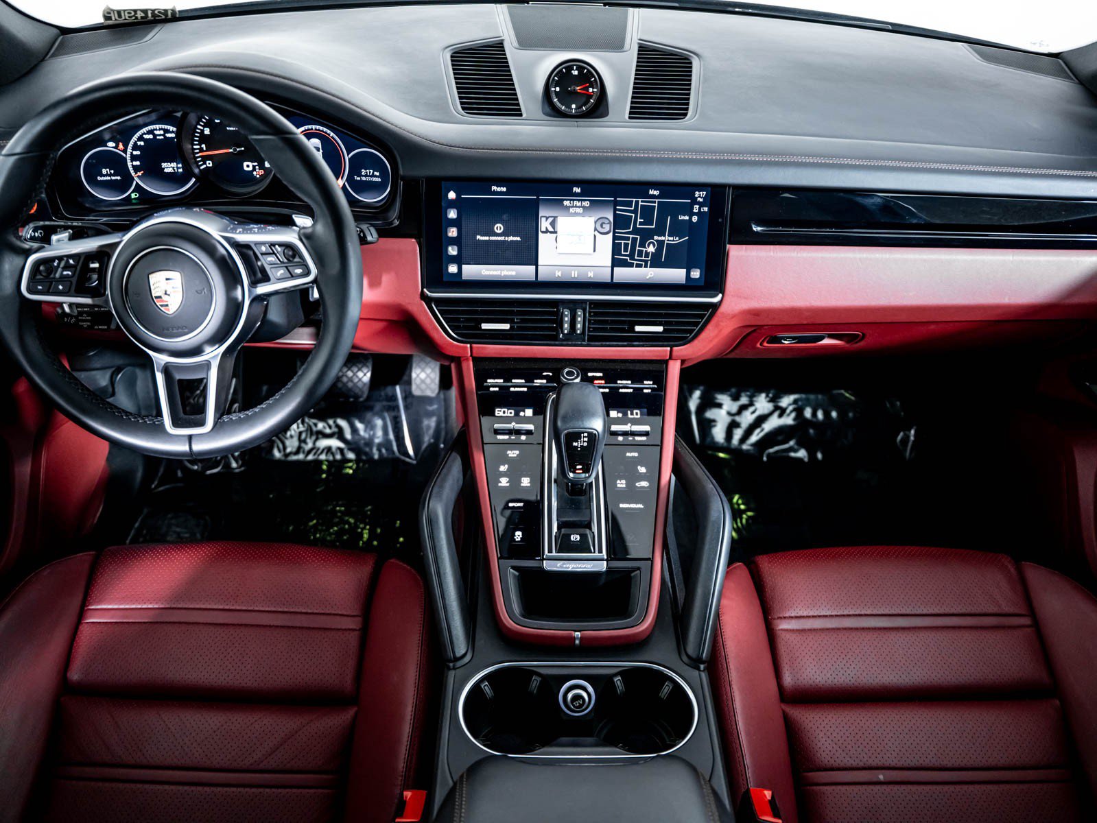 Certified 2023 Porsche Cayenne AWD/4WD image 15