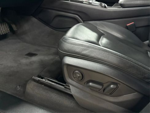 Used 2018 Audi Q7 3.0T Prestige w/ Prestige Package image 44