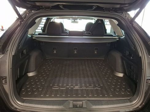 Certified 2025 Subaru Outback Premium image 29