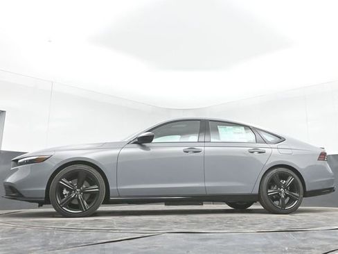 New 2026 Honda Accord Hybrid Sport-L image 44