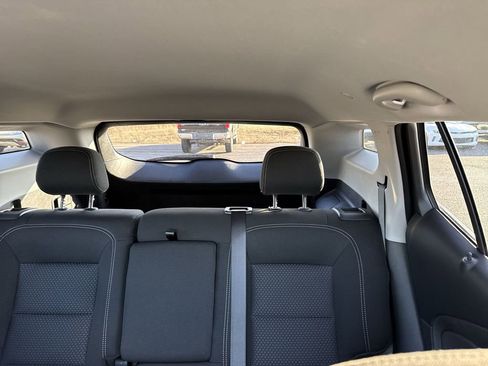 Certified 2022 GMC Terrain SLE image 11